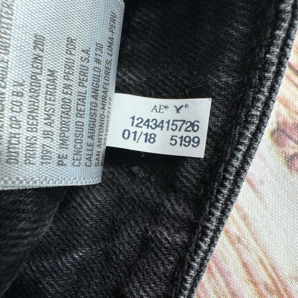 American Eagle Size 0 Black Jean Denim Button Fly Raw Hem Mini Skirt 27X13 - Picture 8 of 8
